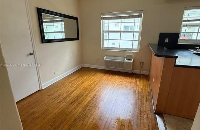 1241 13th St photos photos