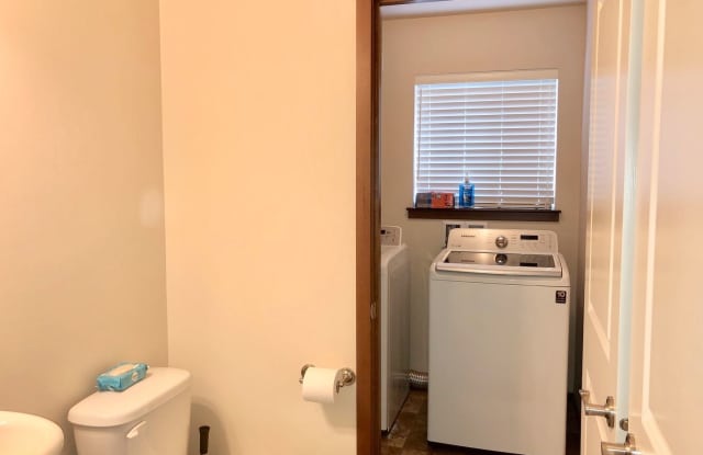 10306 Holly Dr. Gallery 4