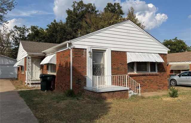 511 E Harmon Drive Gallery 2