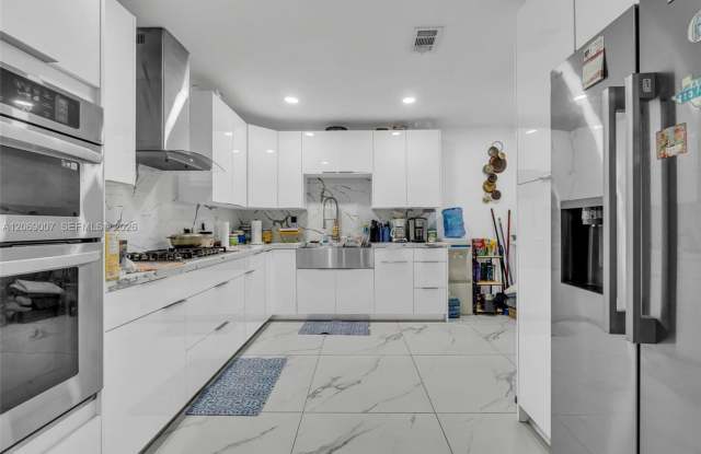 1570 NW 132nd Street 1570, Miami, FL 33167 - 1635 photos photos