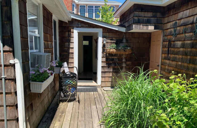 120 Bungalow Walk Gallery 2