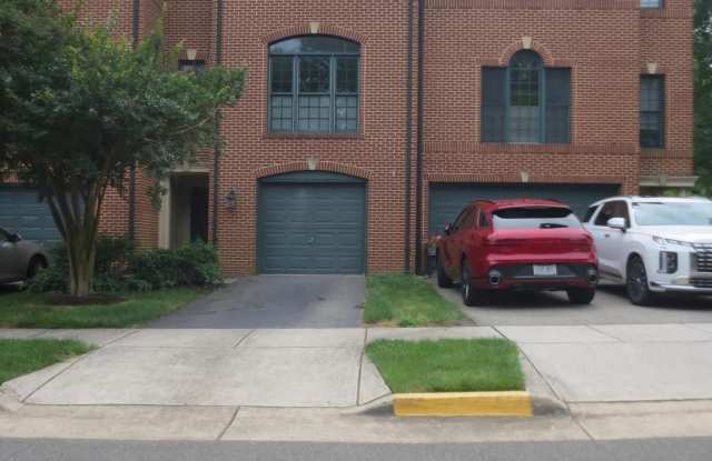 8152 BIANCA PLACE Gallery 4