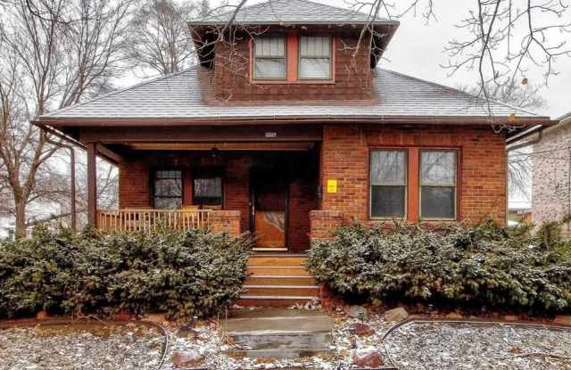 1004 B Street - 1 - 1004 B Street, Lincoln, NE 68502