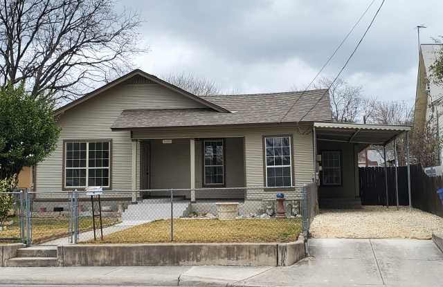 1923 W Poplar St photos photos