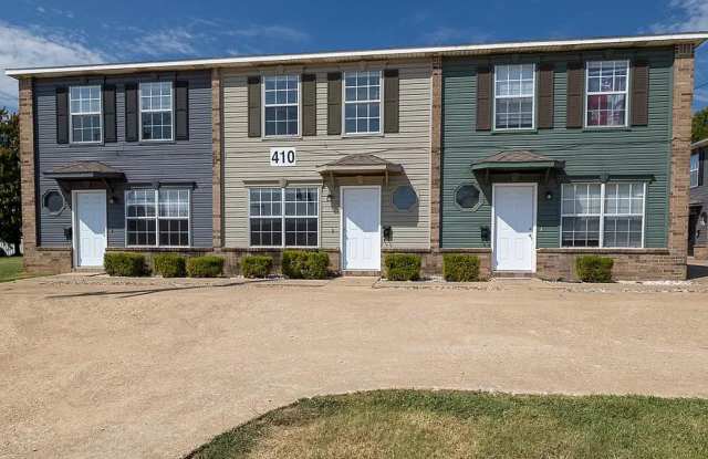 410 SE J St. A, B, C photos photos