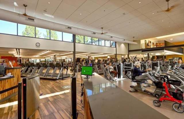 1225 Singingwood Ct Apt 1 Gallery 1