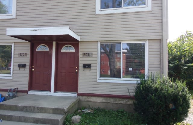 3711 Briggs Rd - 3711 Briggs Rd, Columbus, OH 43228