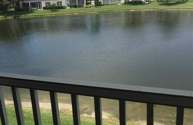 792 Carrick Bend CIR Gallery 2