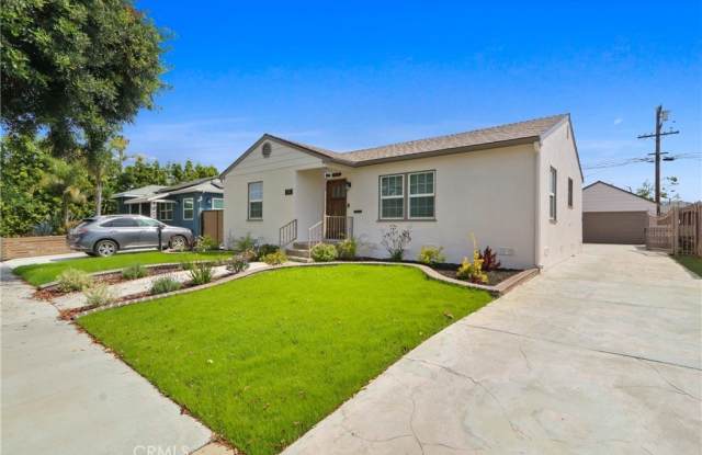 4232 Walnut photos photos