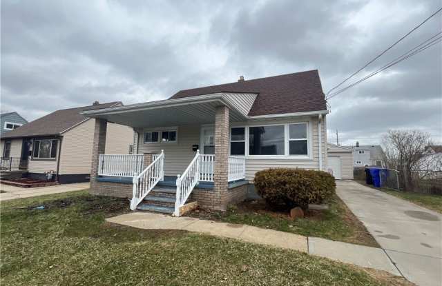 15692 Muskingum Boulevard photos photos