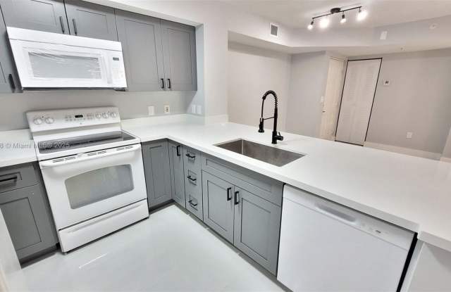 12124 Saint Andrews Pl photos photos 12124 Saint Andrews Pl photos photos