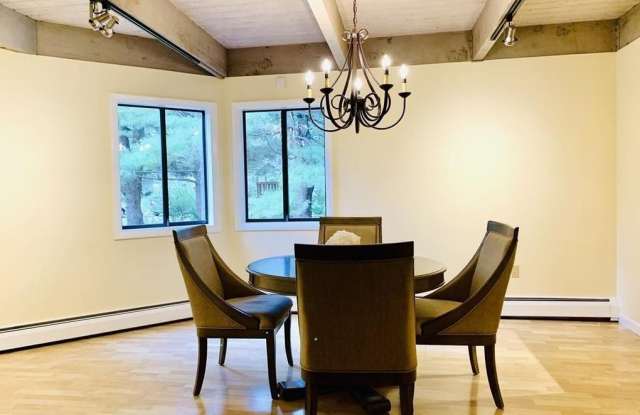 4 Apache Ave Gallery 3