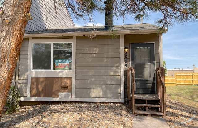 1 Bedroom Townhome Available Near N Academy Blvd and Vickers Dr! photos photos