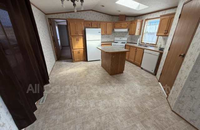 3000 Pope Springs Rd East photos photos