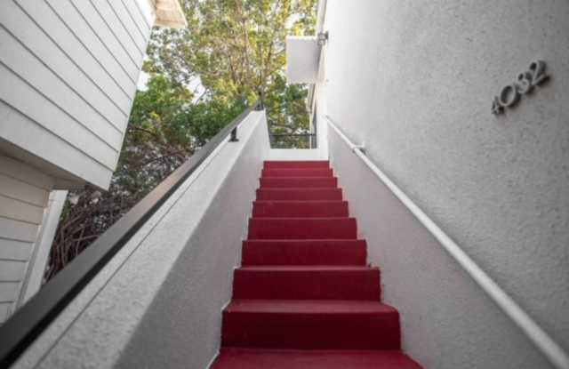 Beautiful 1B/1BA Upstairs Furnished Apt in Mission Hills w/ Private Balcony  Washer/Dryer On Site! photos photos