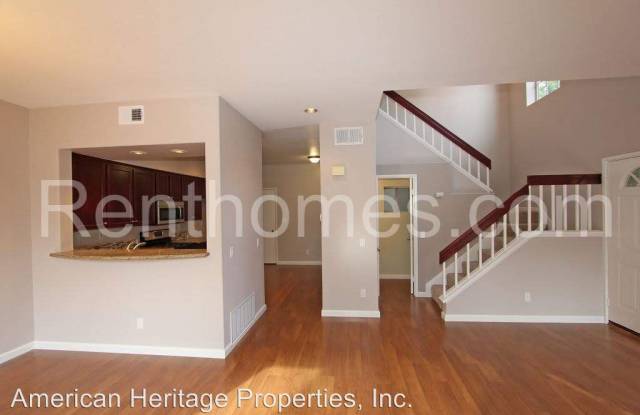 10960 Creekbridge Place Gallery 3