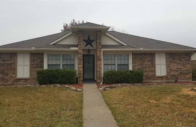 109 Bellwood Drive - 109 Bellwood Drive, Garland, TX 75040