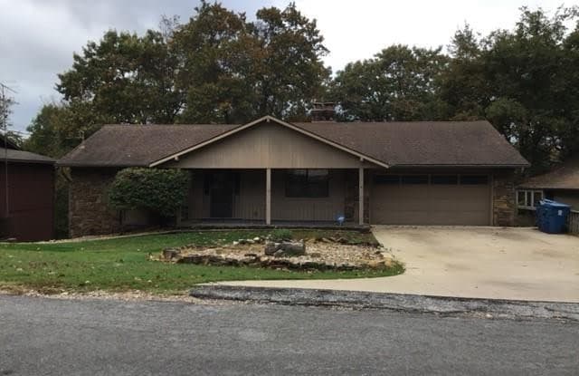 9 Churchill  DR - 9 Churchill Drive, Bella Vista, AR 72715