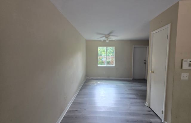 1769 Tall Pines Circle Gallery 4
