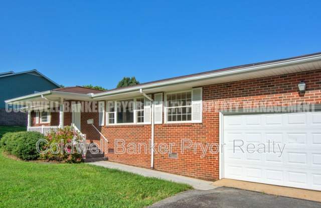 1225 Panorama Drive Gallery 2