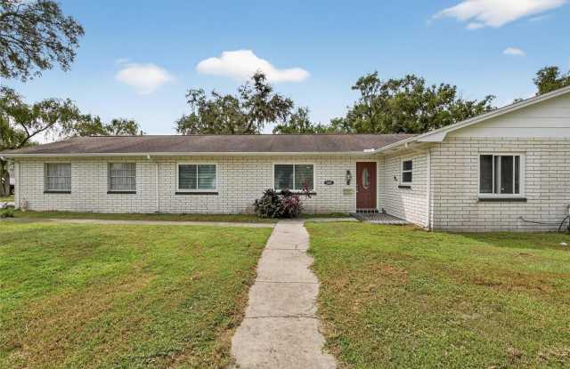1601 ALDER WAY photos photos