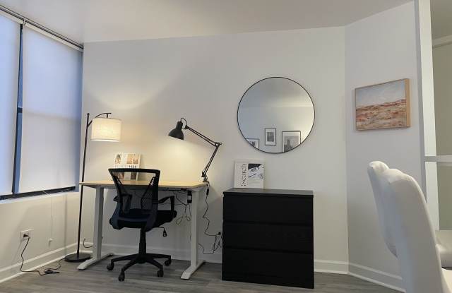 345 E Eastgate Pl - 345 East Eastgate Place, Chicago, IL 60616