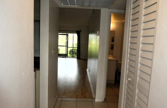 7149 Golf Colony Court Gallery 2