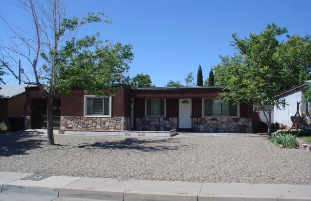 9801 Snow Heights Blvd. NE - 9801 Snowheights Blvd NE, Albuquerque, NM 87112