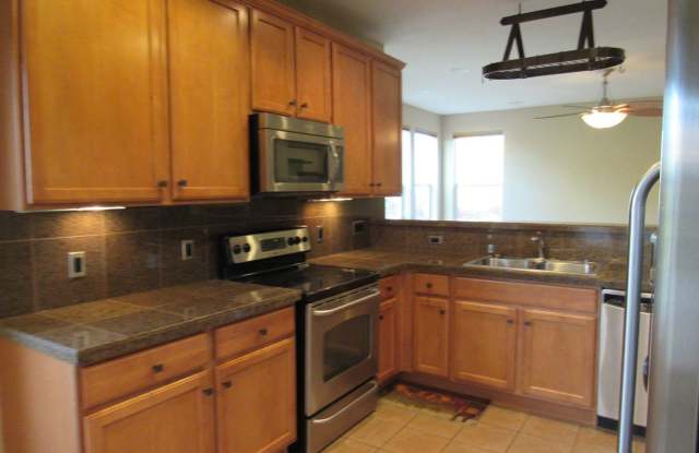 14185 Lakeview Ln Gallery 2
