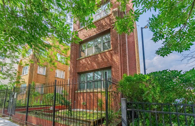 7630 North Marshfield Avenue - 7630 North Marshfield Avenue, Chicago, IL 60626