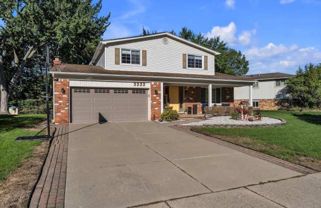 5555 Patterson Drive Gallery 2