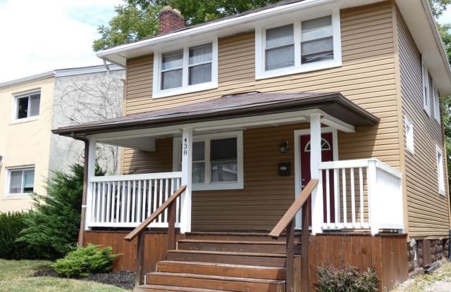 438 E 16th Ave - 438 East Sixteenth Avenue, Columbus, OH 43201