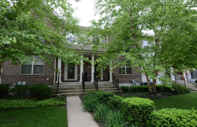 2562 WATERBURY Lane - 2562 Waterbury Lane, Buffalo Grove, IL 60089