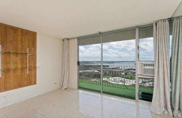 1 Bed 1 Bath 1 Parking in Lele Pono - spectacular unobstructed view of Pearl Harbor! Gallery 4