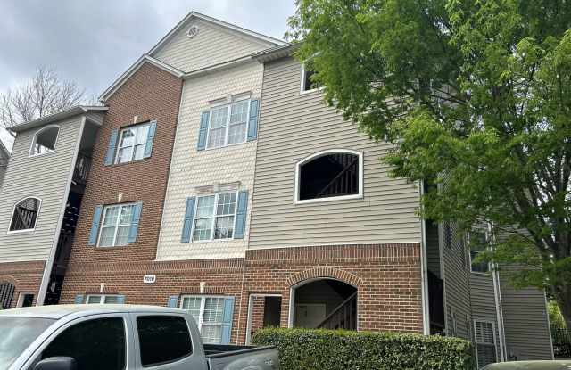 2 Bedroom | 2 Bath Condo Near North Hills! - 7016 Sandy Forks Road, Raleigh, NC 27609