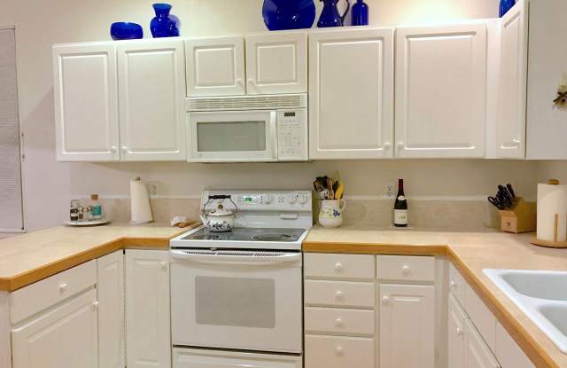 2685 S Troy Ct Gallery 3