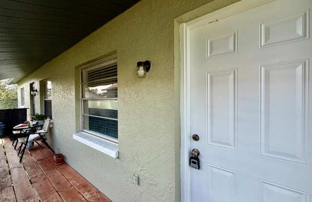 6612 S Juanita St Apt A Gallery 3
