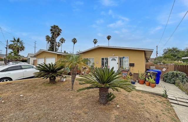 Beautiful 2BD/1BA Home in Clairemont W/ W/D, Private Yard,  Garage! photos photos