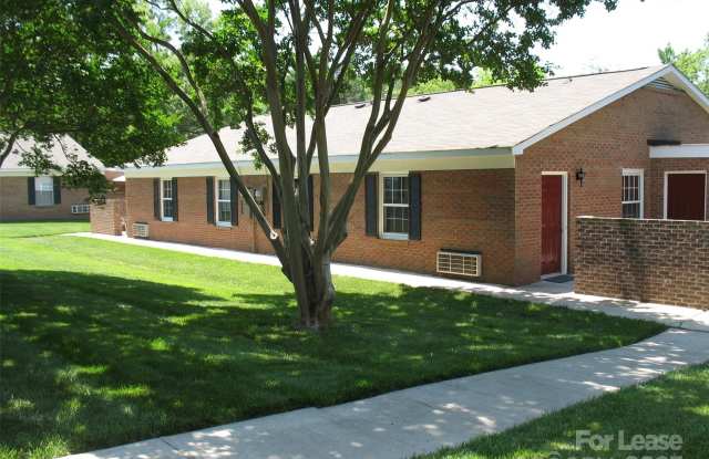 1300 Lomax Avenue unit: D photos photos