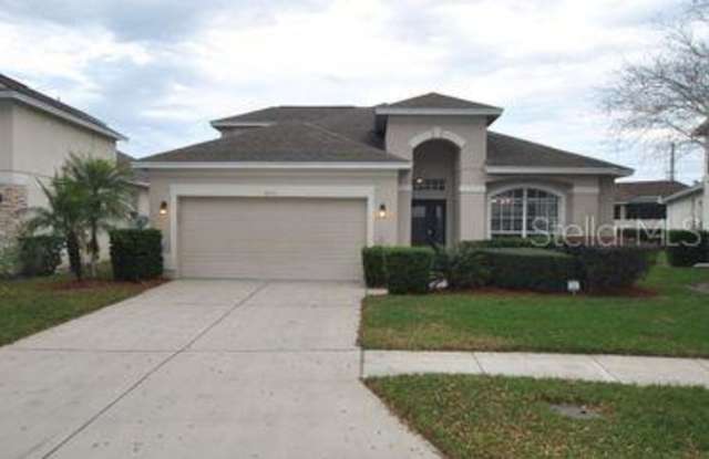 8053 SAINT JAMES WAY - 8053 Saint James Way, Mount Dora, FL 32757