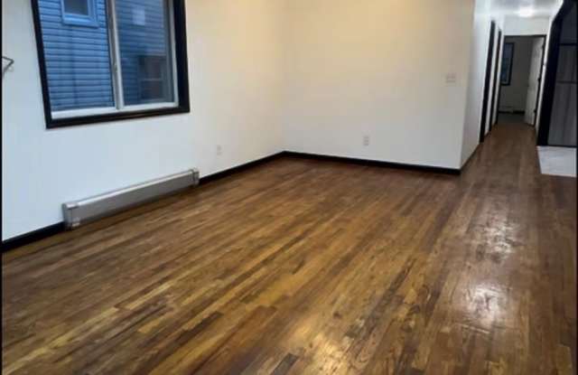 119-18 178th Place Gallery 3