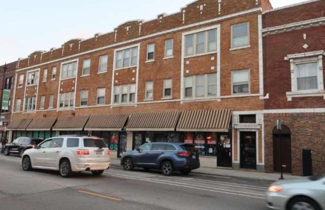 4354-56 N Elston Gallery 1