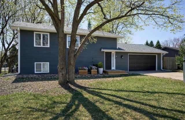 4324 Rustic Place photos photos