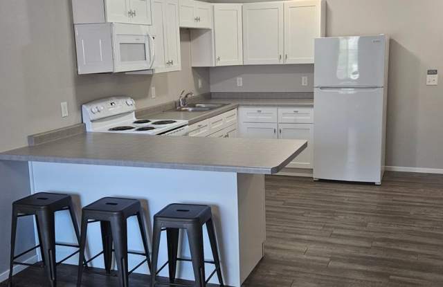 Plaza View Apartments Gallery 3