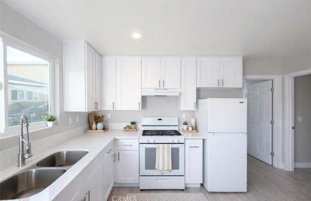 621 Leonard Ave photos photos