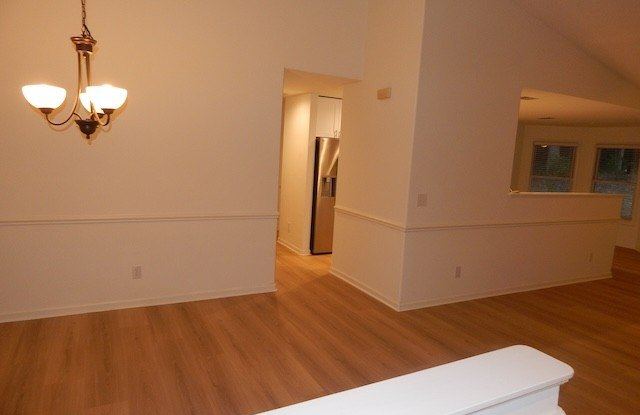 620 Downs Loop Gallery 4