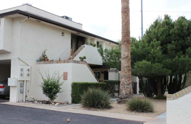 706 E EUGIE Avenue - 706 East Eugie Avenue, Phoenix, AZ 85022