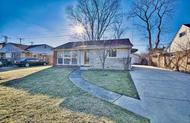 7014 N Kilbourn Avenue photos photos