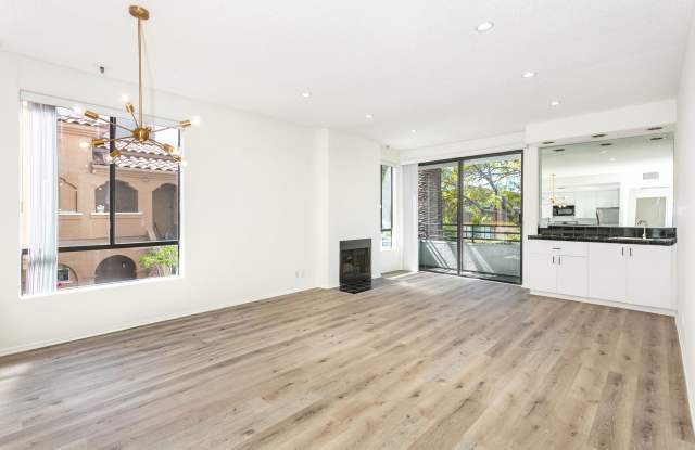 906 S Wooster St photos photos