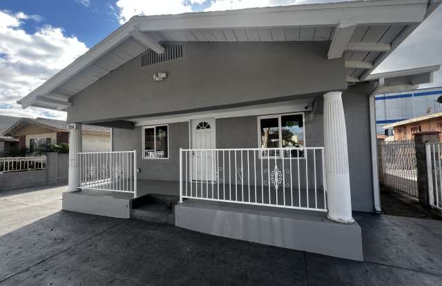 2116 Zoe Ave - 2116 Zoe Avenue, Huntington Park, CA 90255